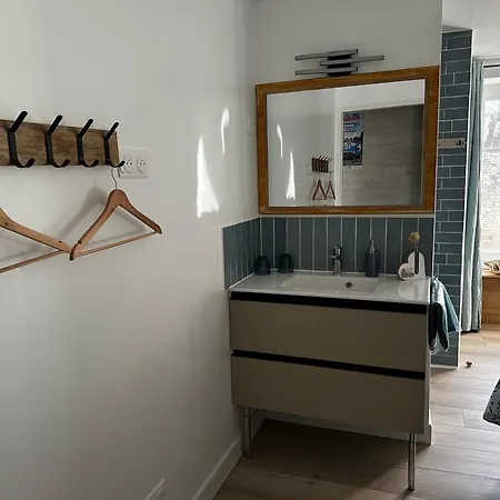 Gæstehus Ar Gwennili D'hotes Saint-Amant-de-Nouere